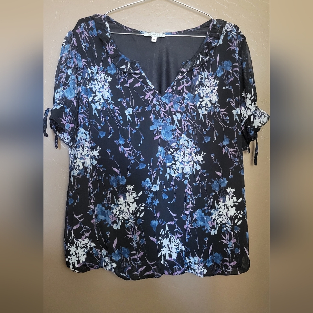 Blousology Floral Blouse With Tie Sleeves and Elastic Hem